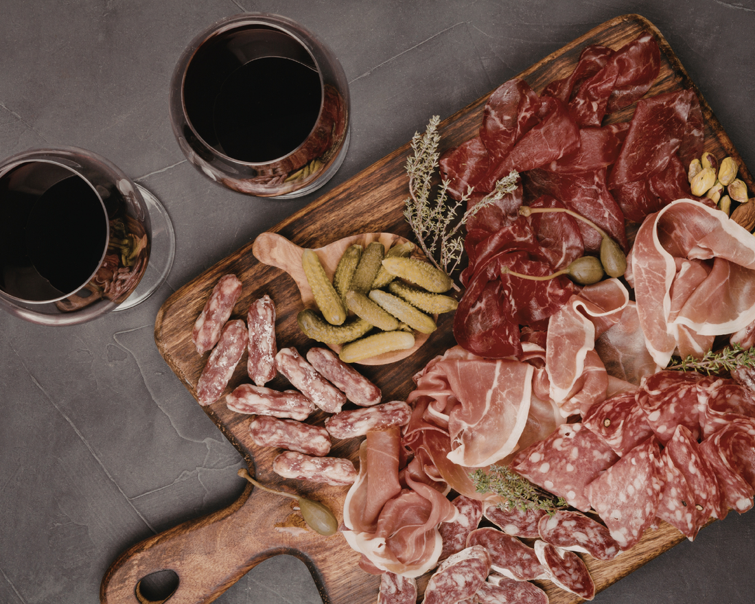 Charcuterie Pairing Guide | Non-Alcoholic Wine & Hosting Tips